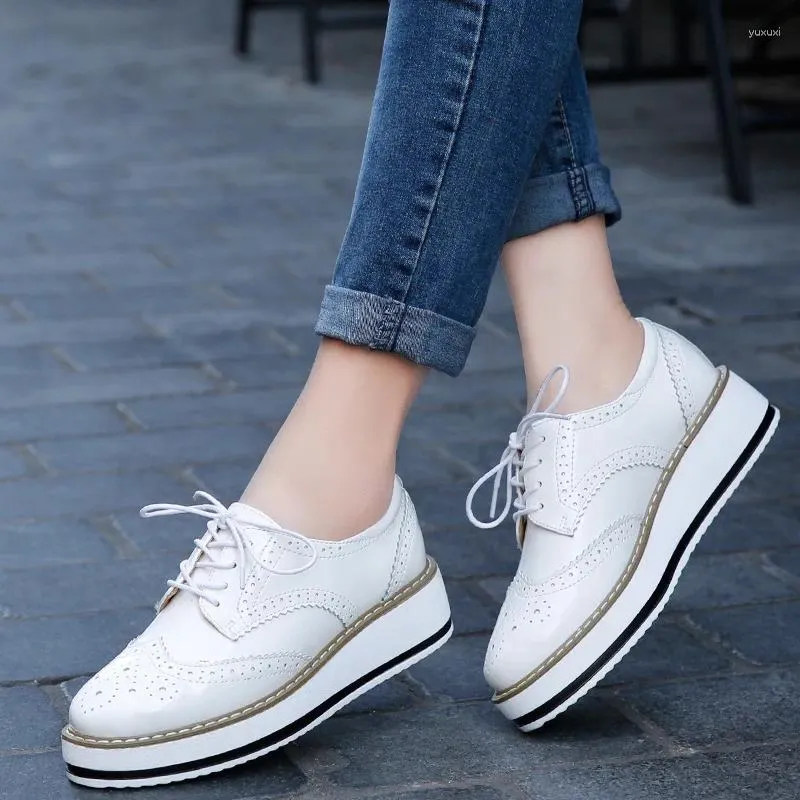 Casual Shoes Women Platform Brock Derby Patent Leather Flats Lace Up Flat Oxford Women S British Sneakers From Yuxuxi 26.96 DHgate.Com