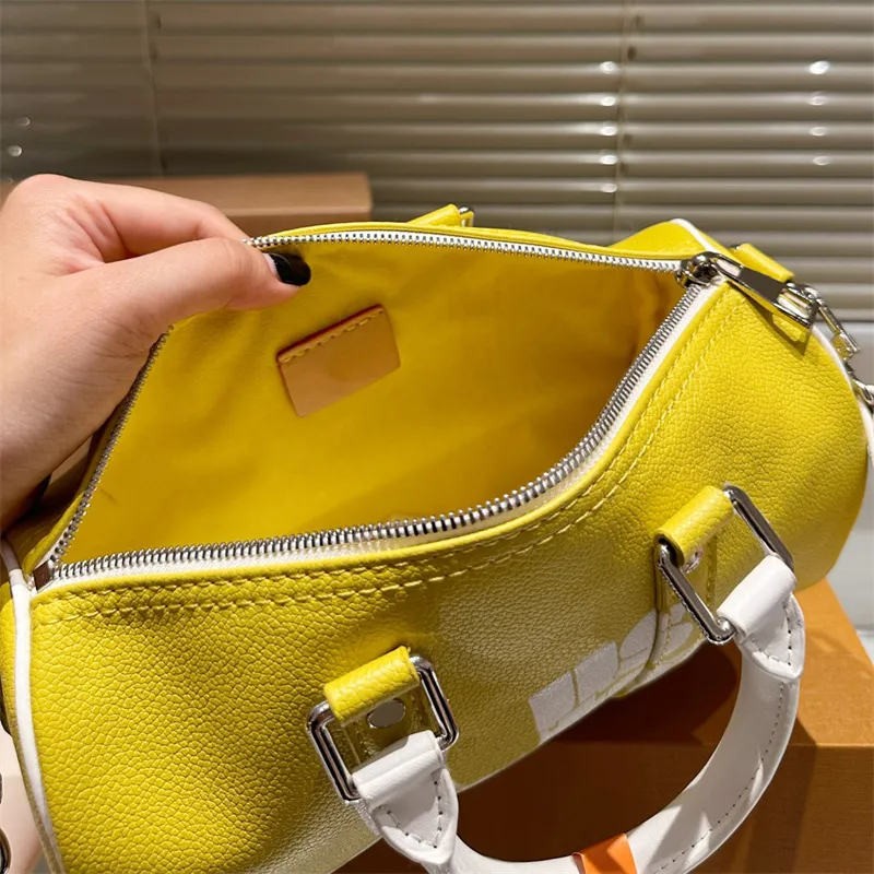 ショルダーバッグ HUMAN MADE SS25 Crossbody bags (HM29GD038 YELLOW) $_12.JPG?set_id=880000500F