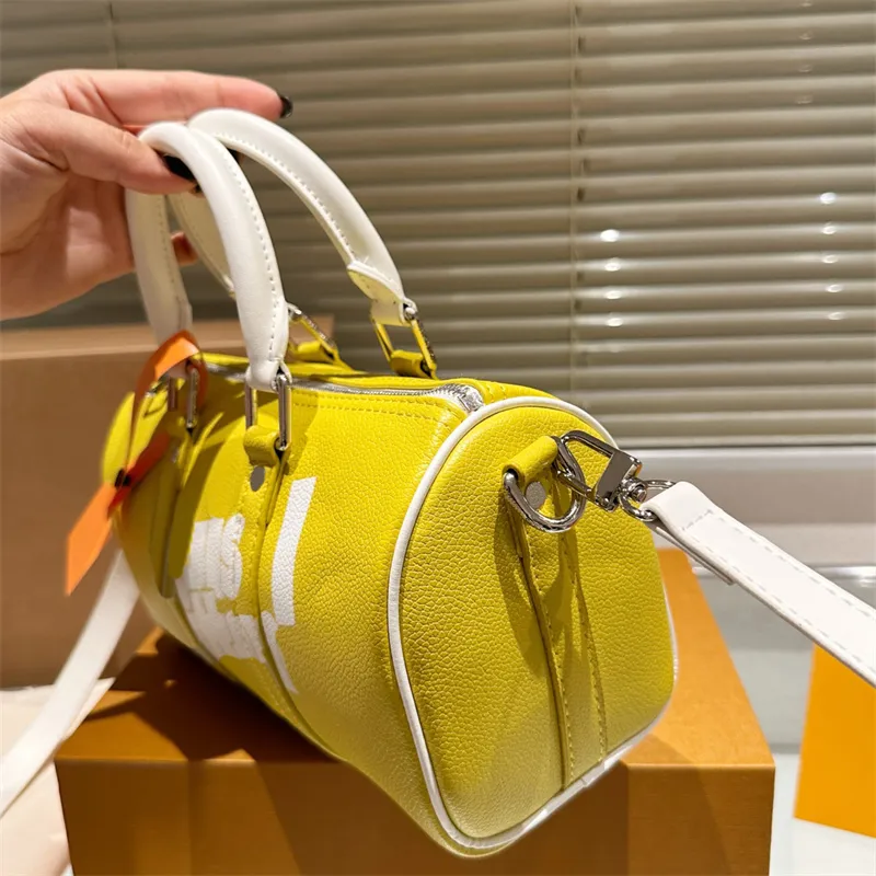 ショルダーバッグ HUMAN MADE SS25 Crossbody bags (HM29GD038 YELLOW) $_12.JPG?set_id=880000500F