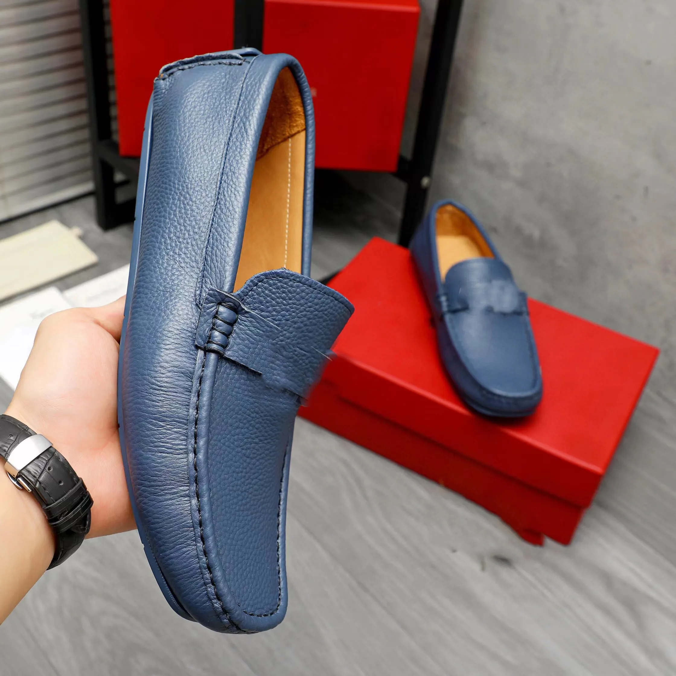 Bulk Luxury Calfskin Leather Designer Red Dress Loafers With Buckle Detail Moccasin Driver And Loafers In Sizes 40 45 From Chanelshoe 70.37 DHgate.Com