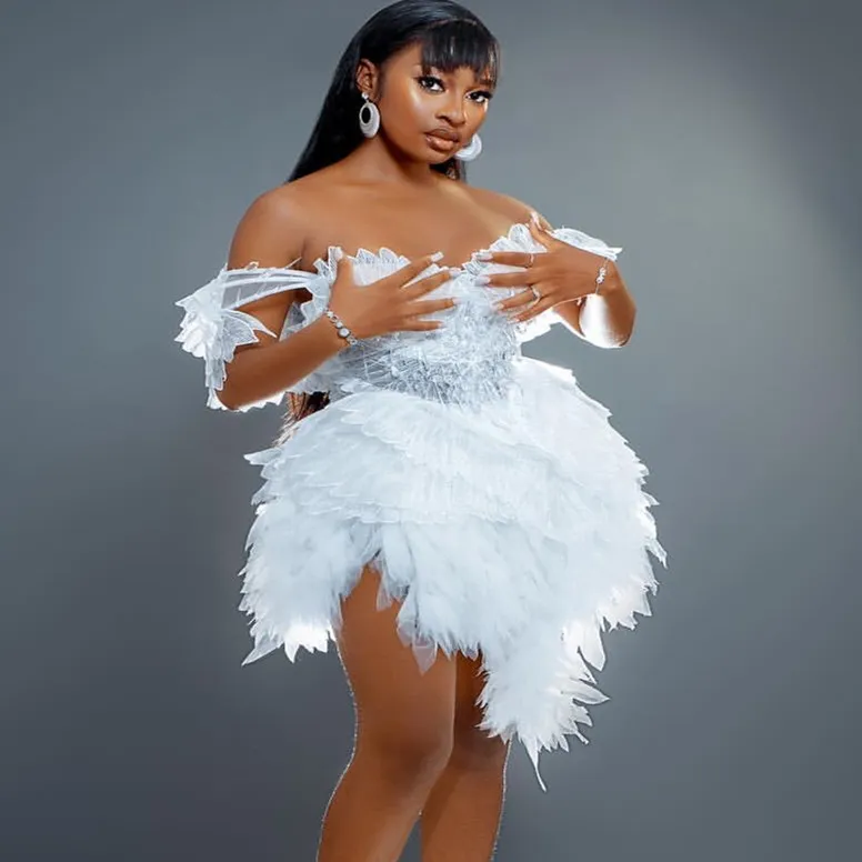 Short Homecoming Dress A Line Mini: White Lace Tiers For Prom