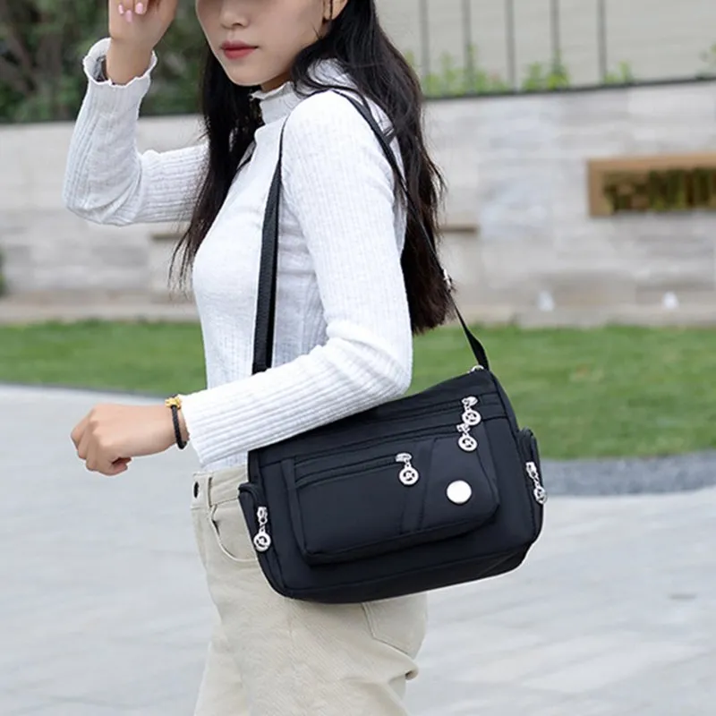 DHgate 2024Stylish Waterproof Nylon Crossbody Bag for Women Large Capacity Travel Purse Bags Luggage Accessories