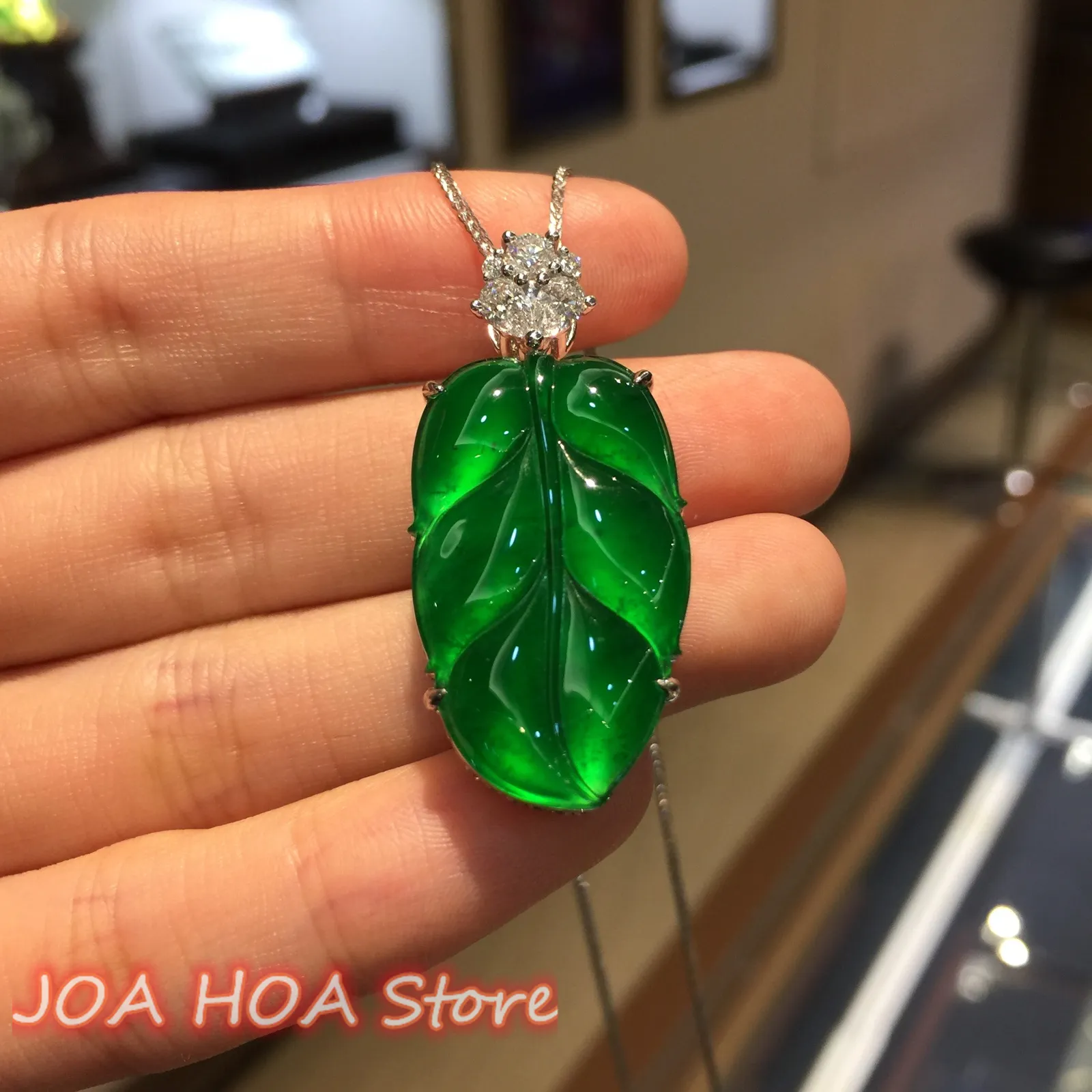 202418K Gold Full Color Ice Species Emperor Green Jade Leaf