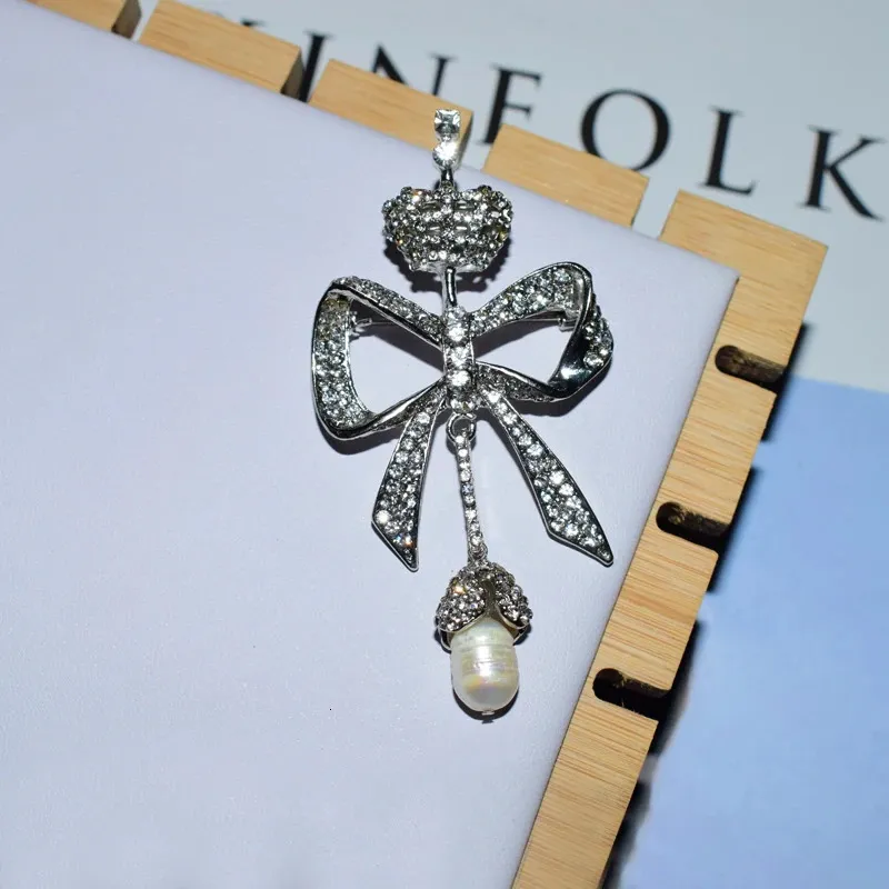 Flash Crystals Silver Plated Animal Shape Brooches with White Diamond ...