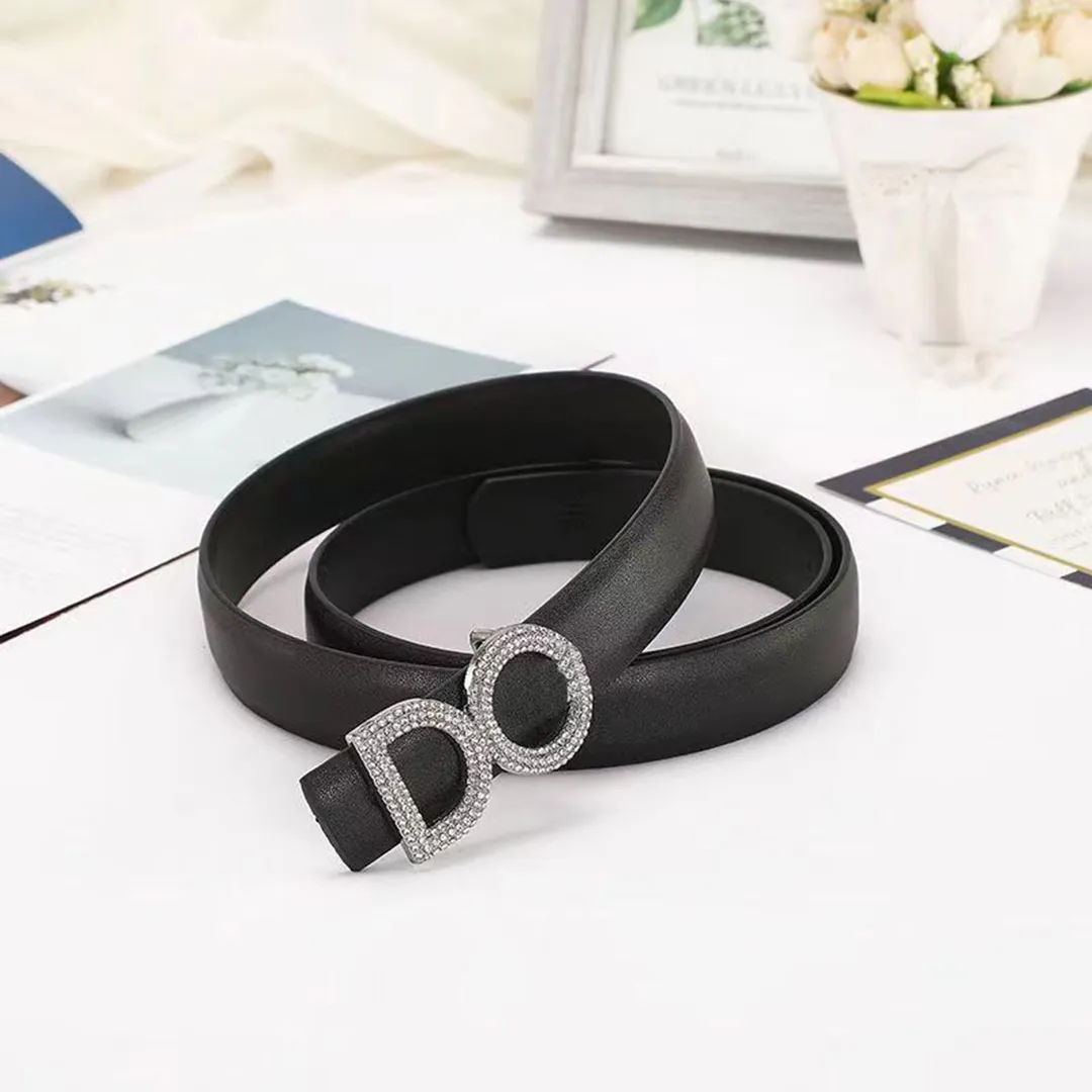 Designer Womens Leather Belt - Fashion Solid Color Diamond  display picture 1