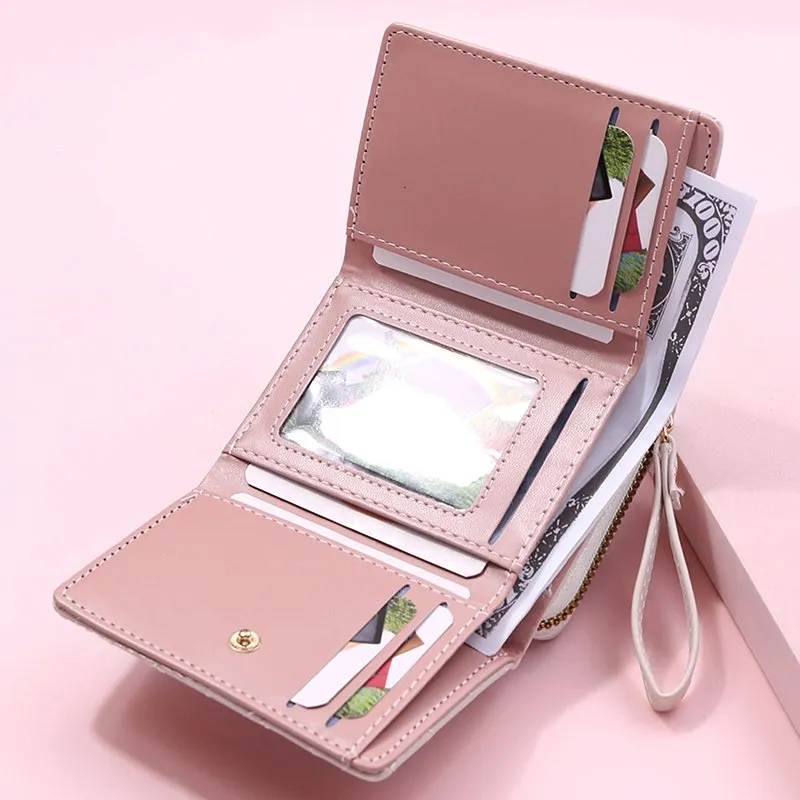 DHgate.com:Chic Embroidered Heart Wallet - Ladies Tri-Fold