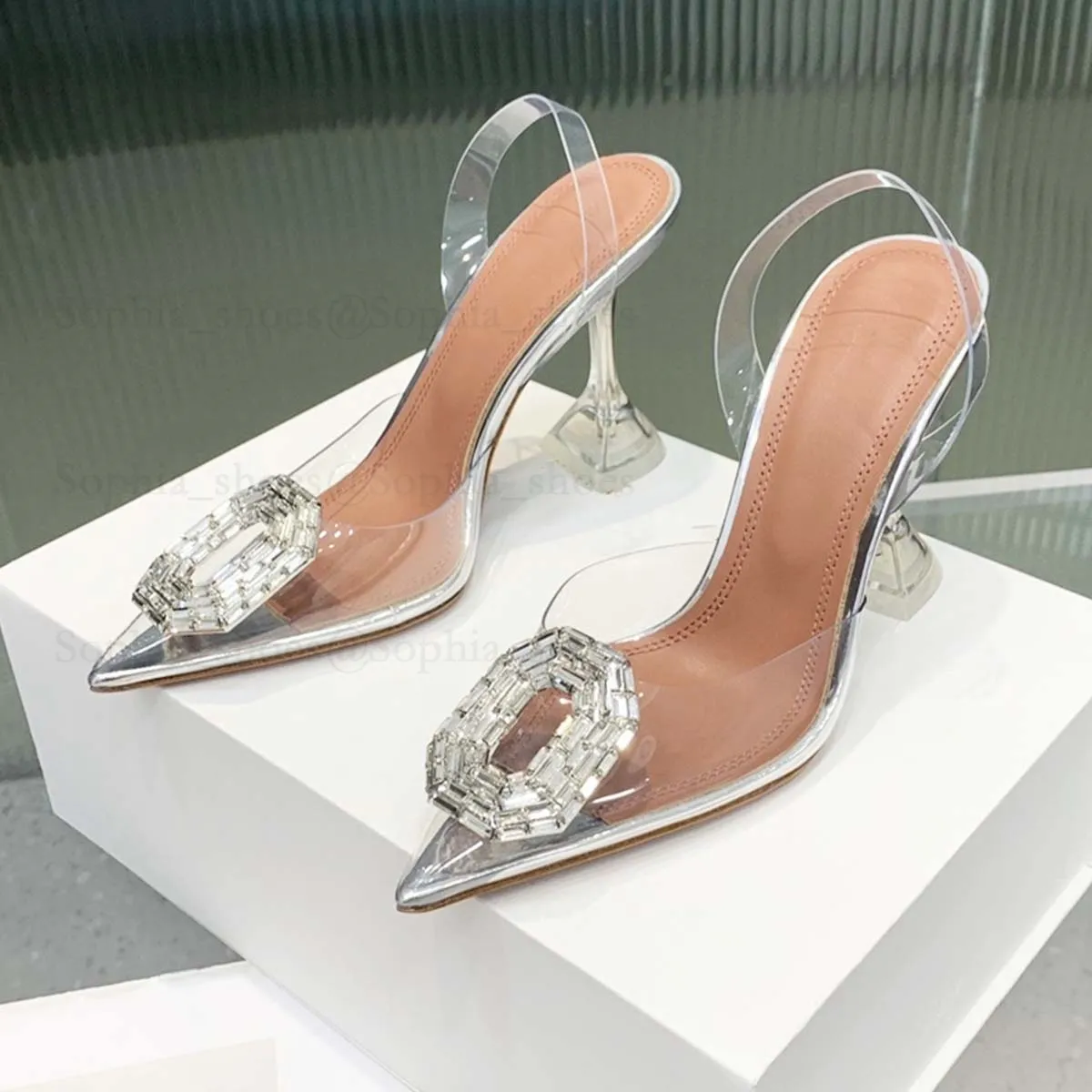 Closed toe dress sandals best sale