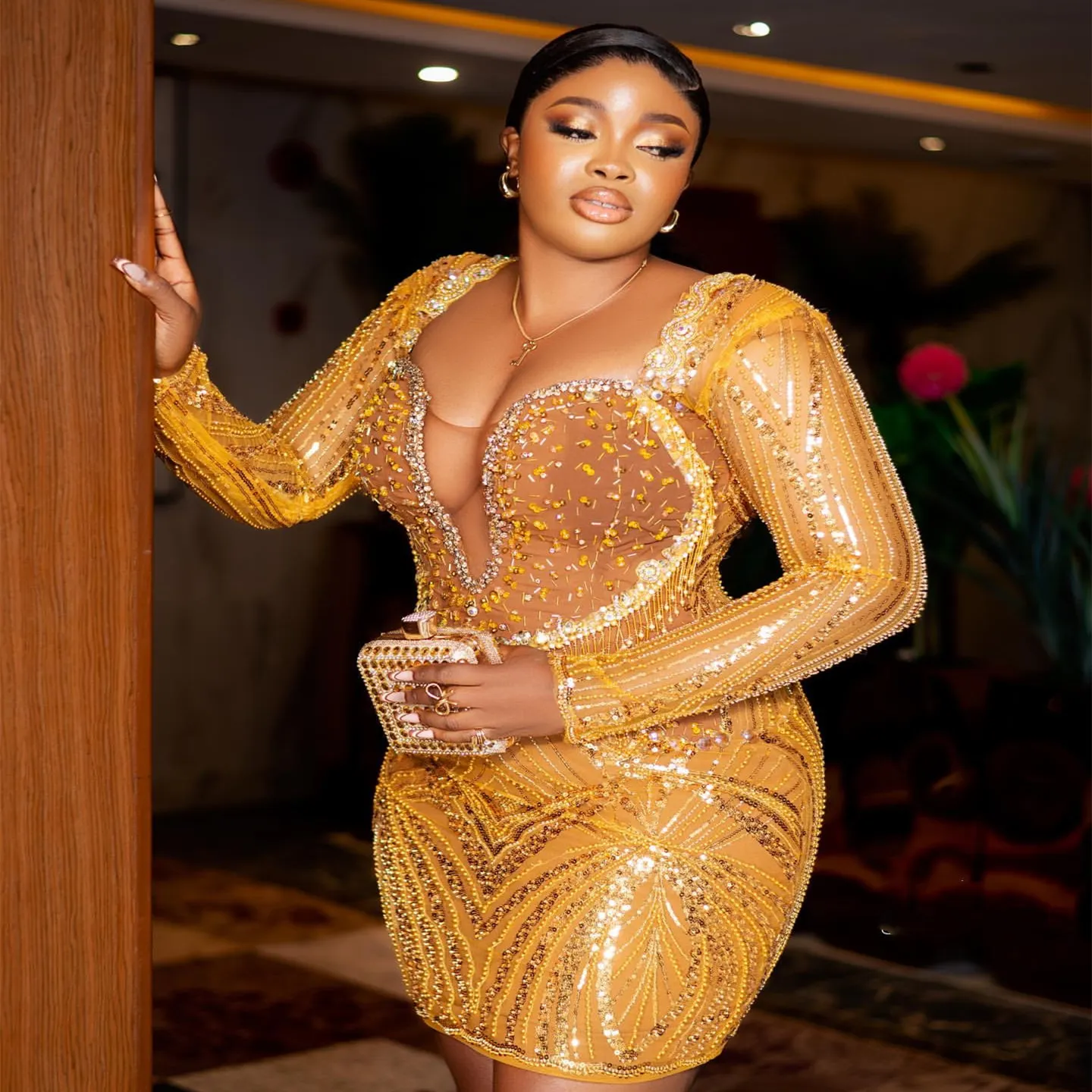 Gold Prom Dresses Sequin Crystal Beaded Mini Homecoming Dress