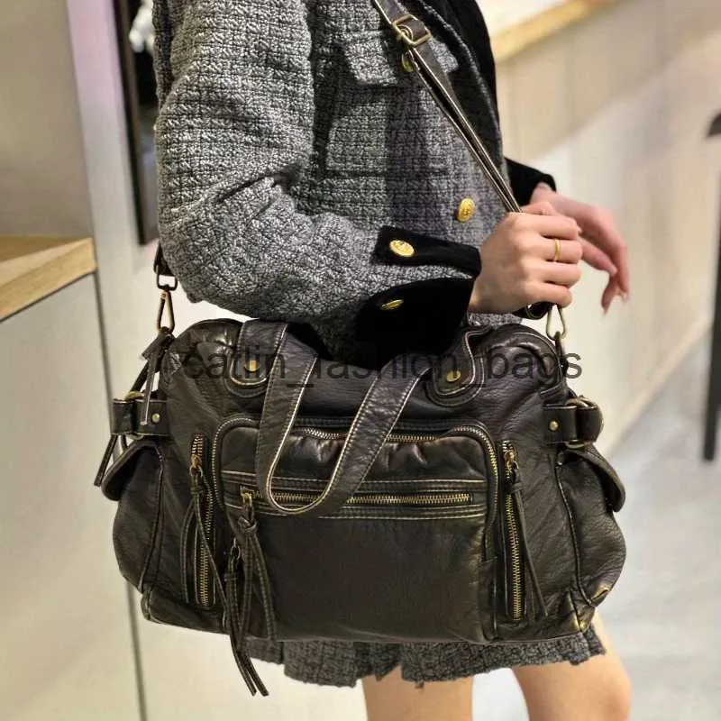 Womens Retro PU Leather Shoulder Bag: Soft Large Capacity