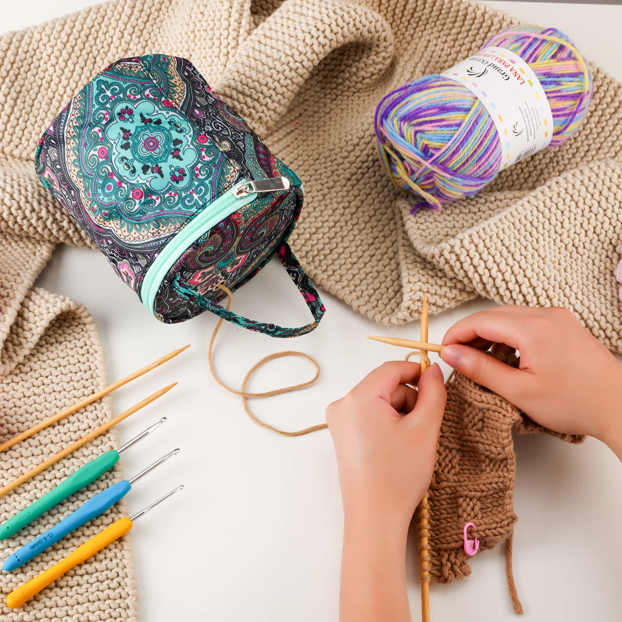 Transparent Crochet Yarn Bag – See-Through Storage With Jacquard Straps, Holds 25+ Skeins, Knitting Organizer
