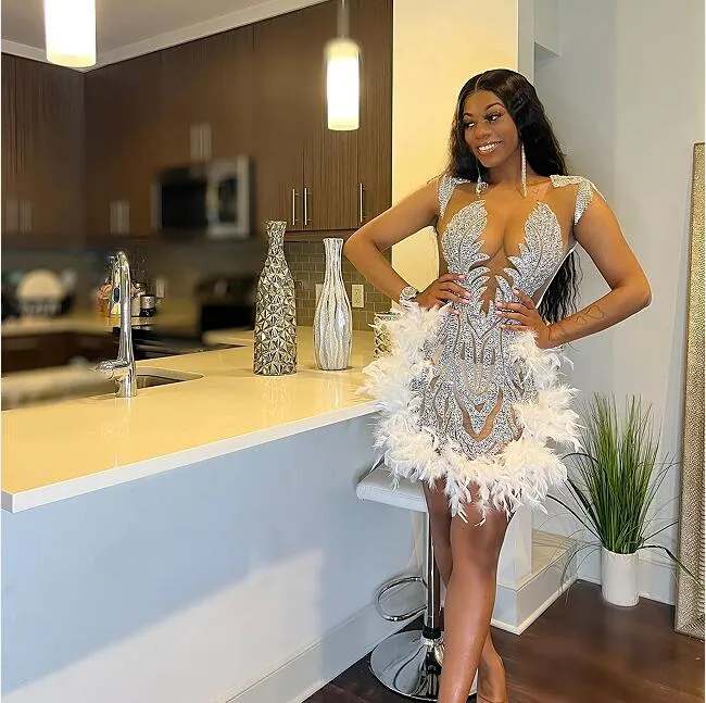 Luxury Feather Crystal Cocktail Short Prom Dresses for Black Women