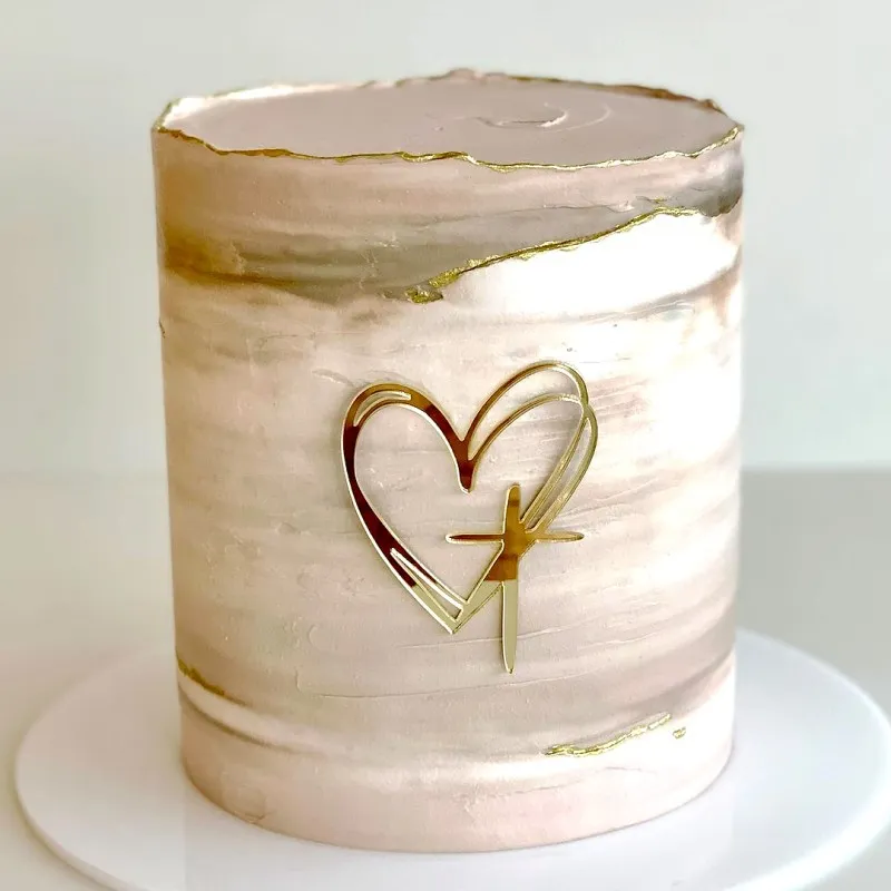 27 Pcs Gold Acrylic Heart Cake Toppers – Minimalist Wedding, Birthday, Valentine’s Decor