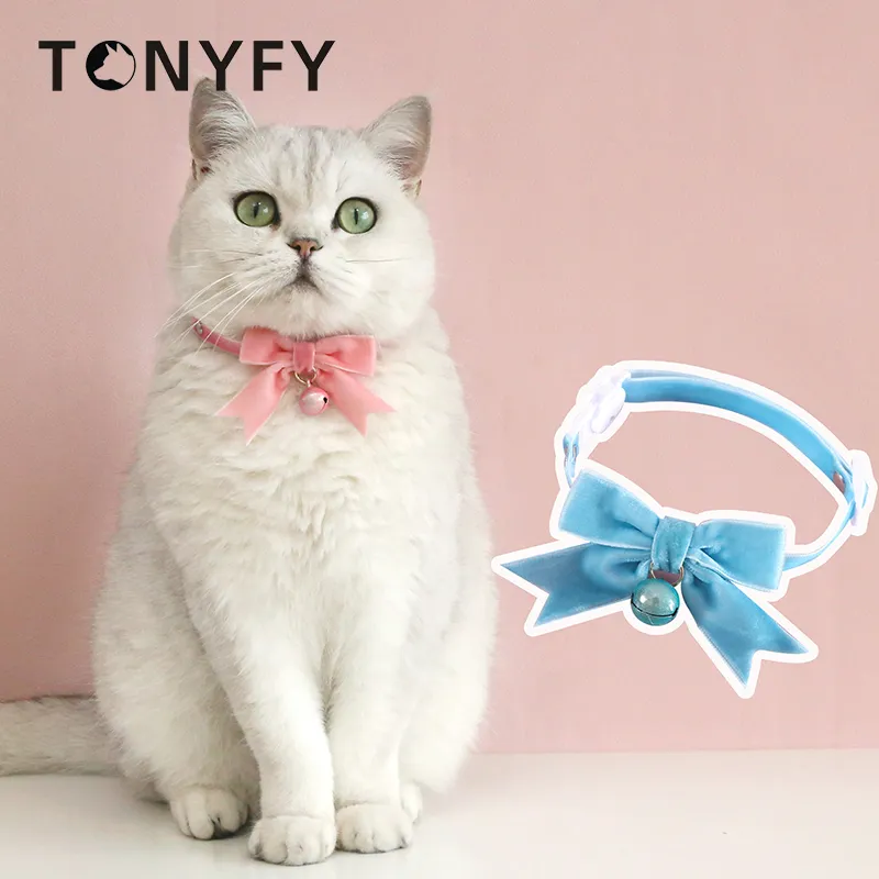 Adjustable Velvet Cat Collars Necklace With Bell Soft Anti Choking Puppy Collar For Outdoor Walking And Grooming From Dh1102176994 10.05 DHgate.Com