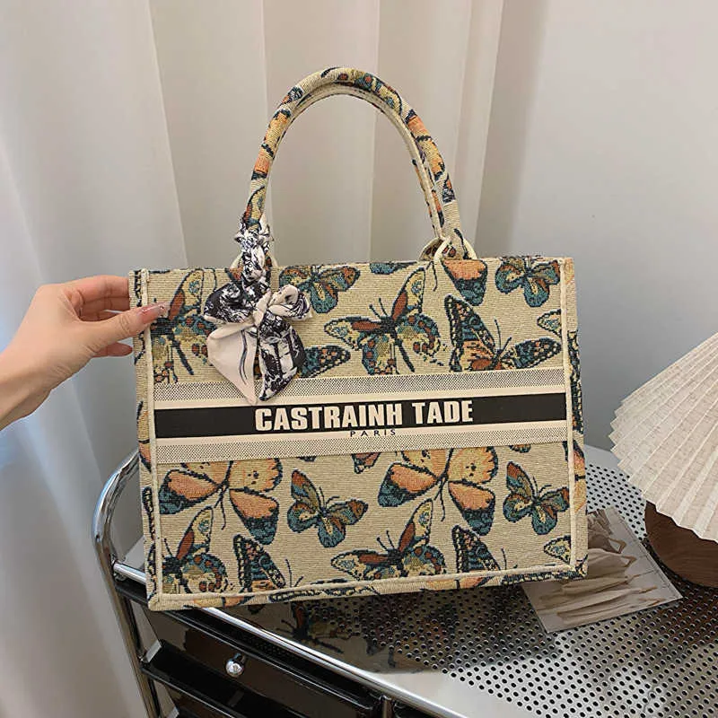 Designer Jacquard Tote Bag for Women Embroidered Fashionable Shoulder Bag with Large Capacity Perfect for Shopping