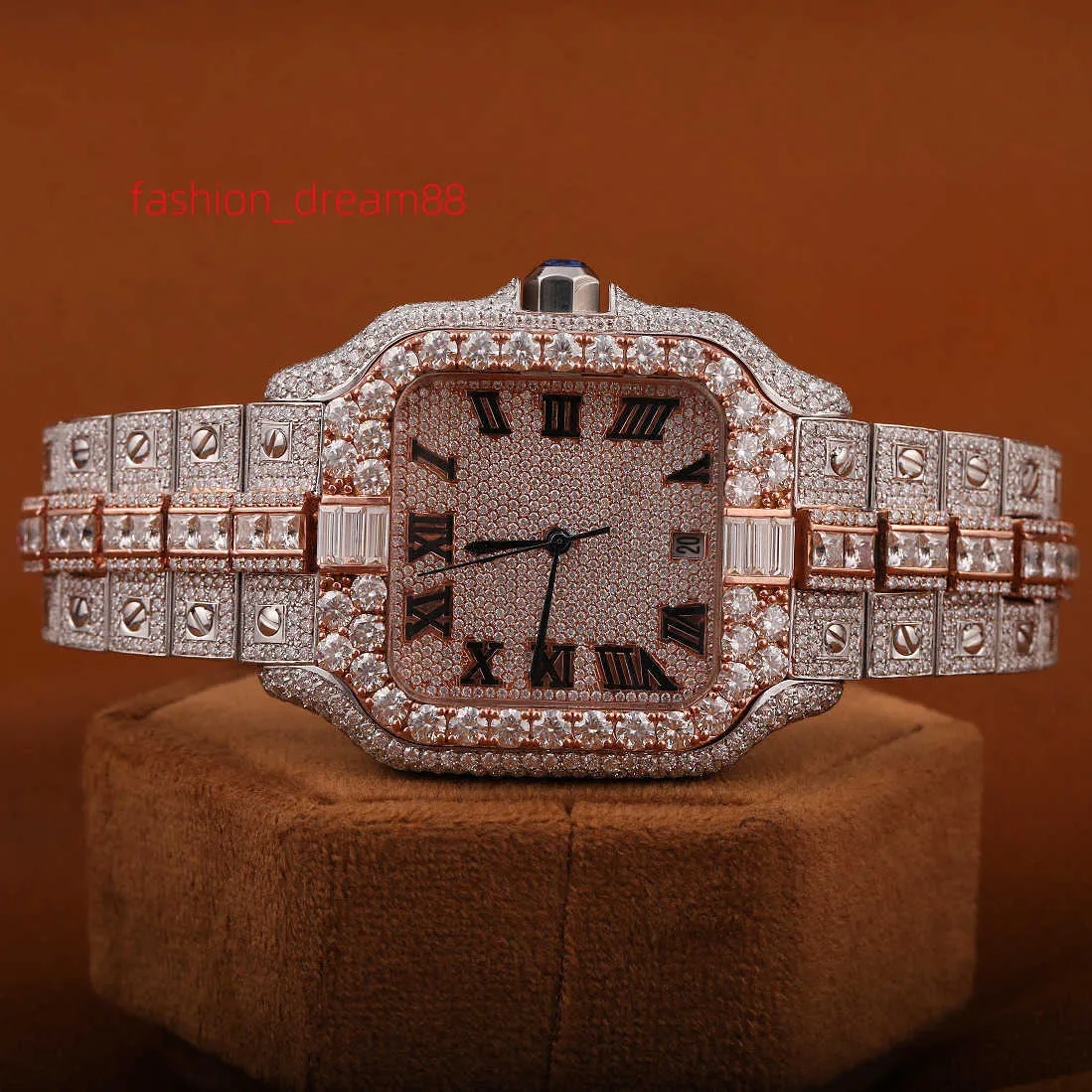 Exquisite Men's Moissanite Studded Diamond Watch: Elegance on Your Wrist