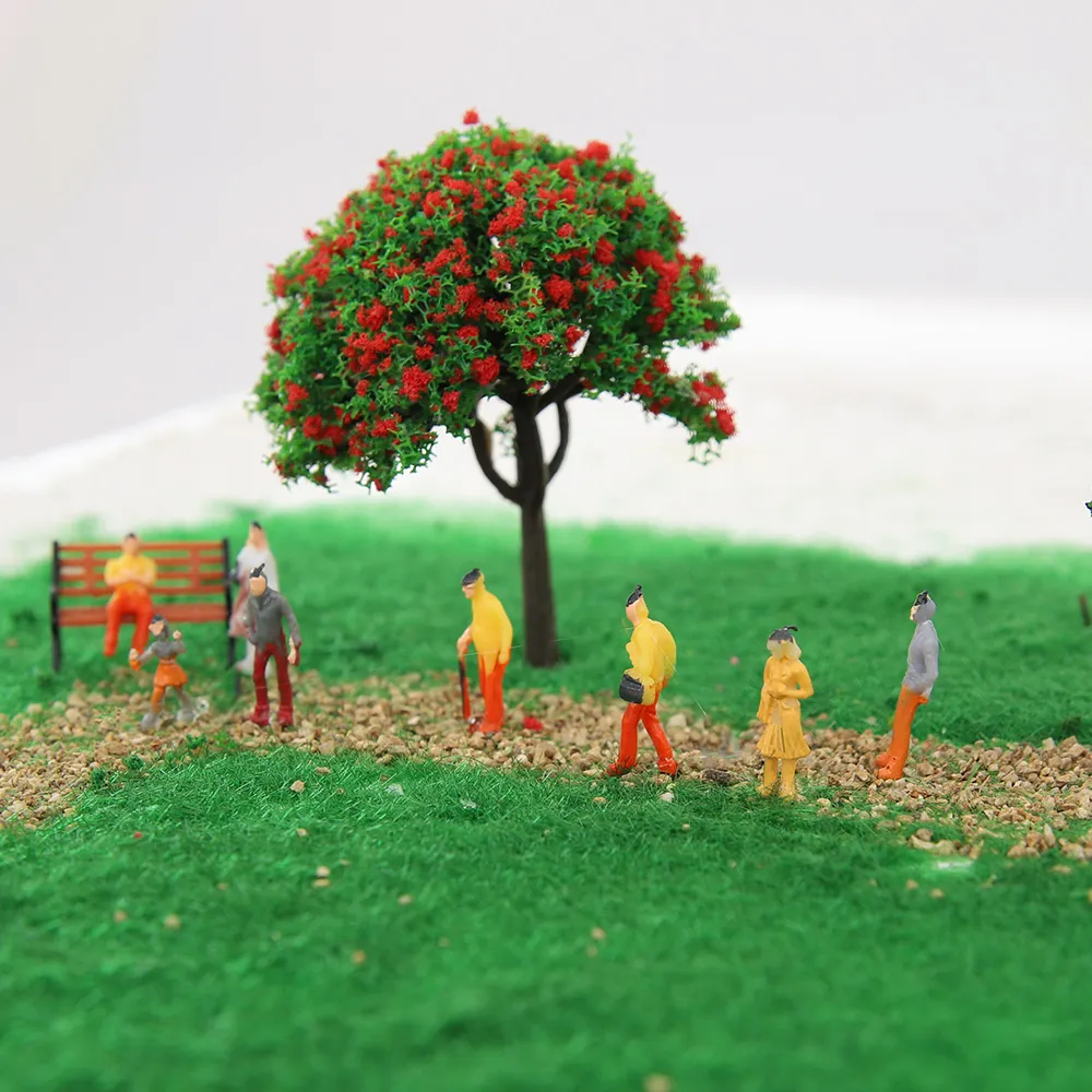 100Pcs Painted Model Train Figures 1