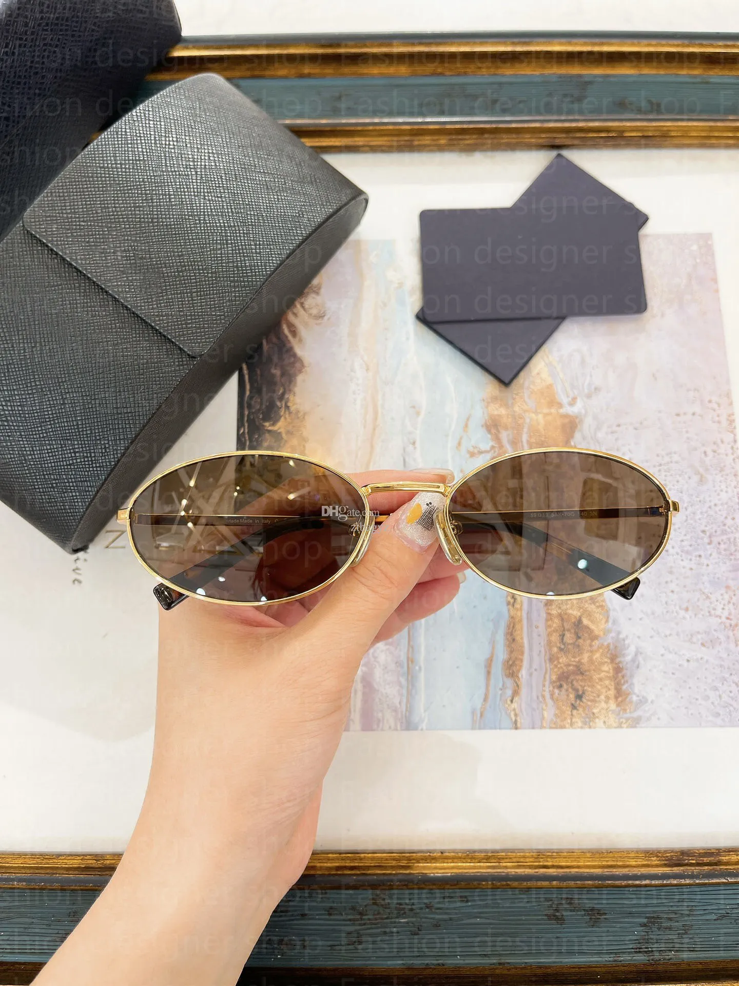 Retro Oval Sunglasses Classic UV400 Protection Brown Retro Oval Sunglasses for Women Men Trendy Sun Glasses  main image 3