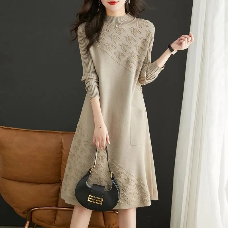 knit a line midi dress Winslet Knit Dress — Black & Cream Midi