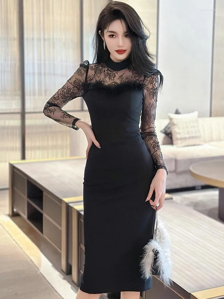 fitted lace wedding dress Evelyn Dress - Black, AU/UK 10 main image 0