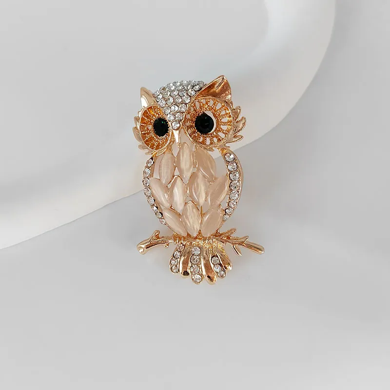 Rhinestone Owl Brooch Pin With Gold Plated Feather Tassel - Cute Animal Brooch For Sweaters, Dresses, Gifts