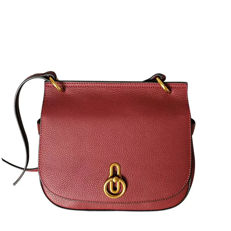 CLASSIC TOTE