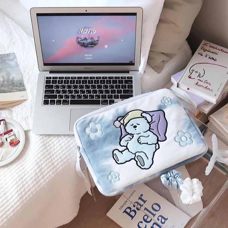SELENCIA Puffy Laptop Hoes | Laptophoes 16,2 inch Blauw SELENCIA Puffy Laptop Hoes | Laptophoes 16,2 inch Blauw