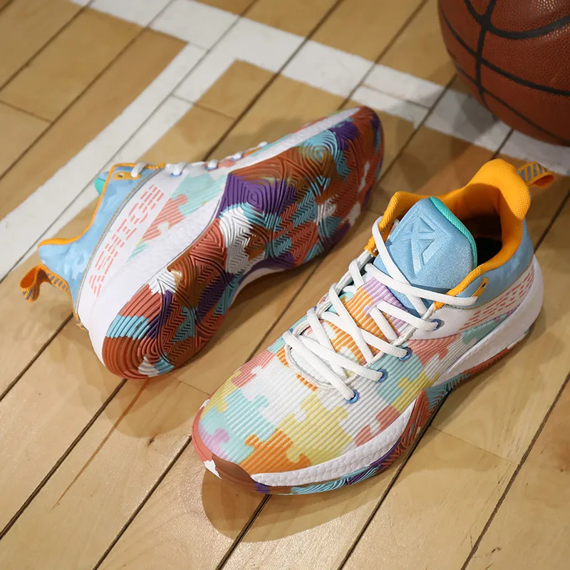 indoor and outdoor basketball shoes