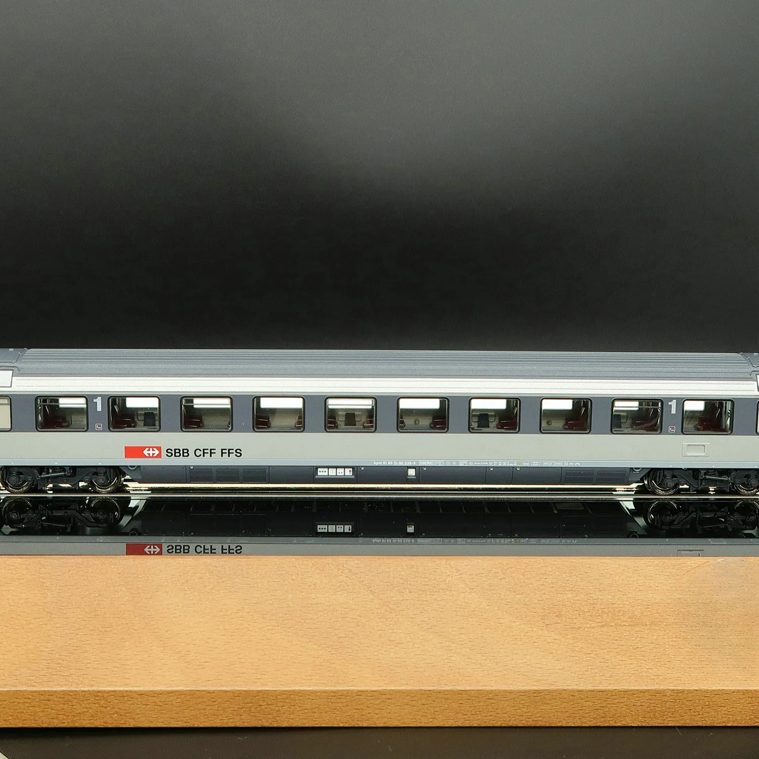 European ROCO HO Type 1/87 74023 Train Model with Passenger European ROCO HO Type 1/87 74023 Train Model with Passenger