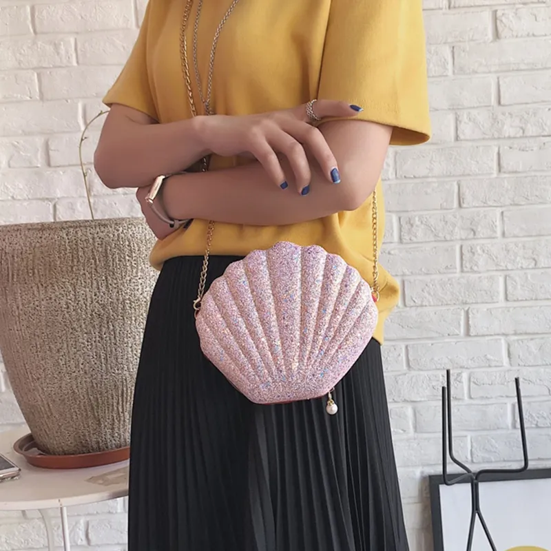 Sparkling Mermaid Shell Purse: Girls' Glitter Crossbody Bag, Sequin Evening  Clutch with Chain Cute Fashion Shoulder Bag