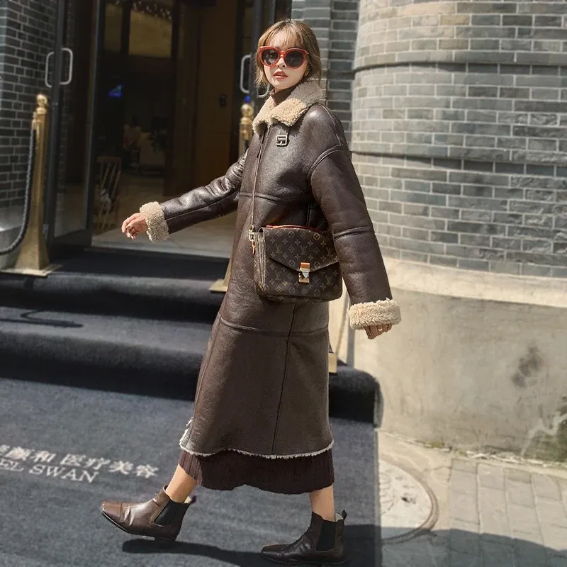 Save Big on Bulk Women's Coat With Real Fur Real Shearling Fur Coat Womens  Genuine Sheepskin Leather Jacket Long Winter Coat Best Deals on DHgate
