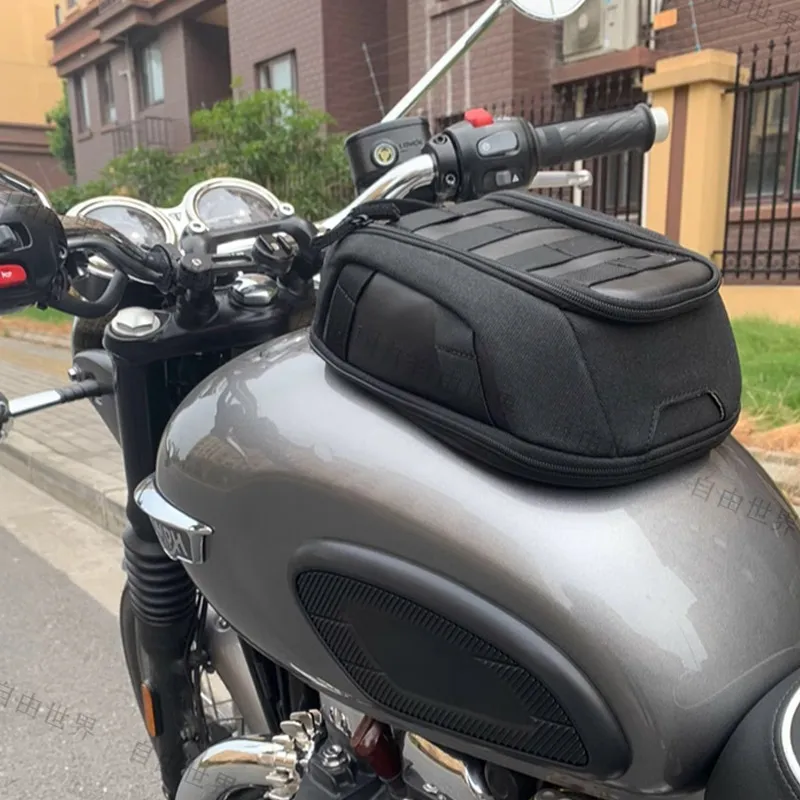 Magnetic Tank Bag Motorcycle Waterproof Leather Fuel Tank Bag 5.5L