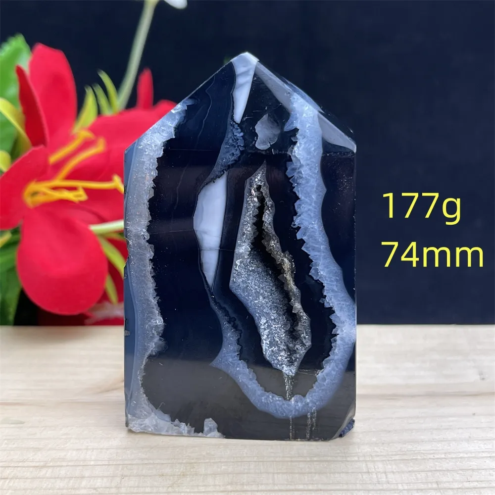 ブラックアゲート ジオード Natural Black Agate Geode Crystal Tower Hexagonal Square