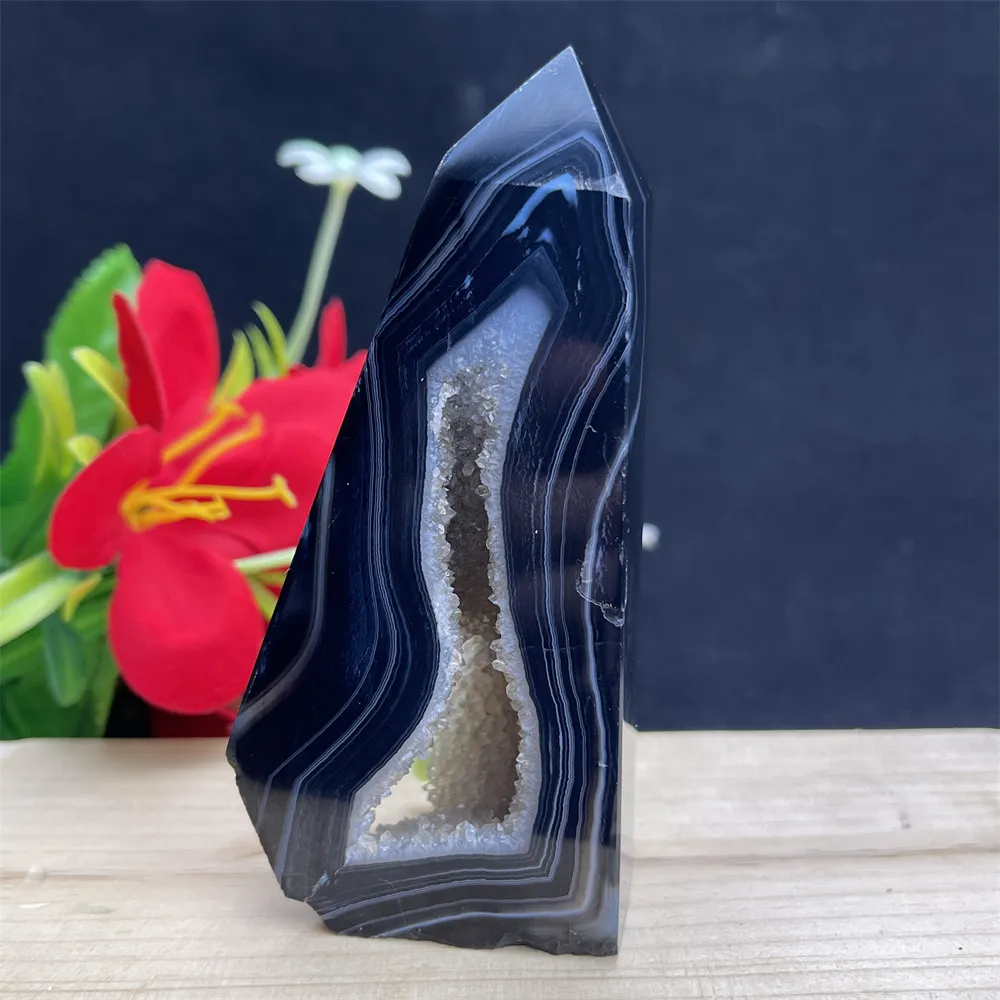 ブラックアゲート ジオード