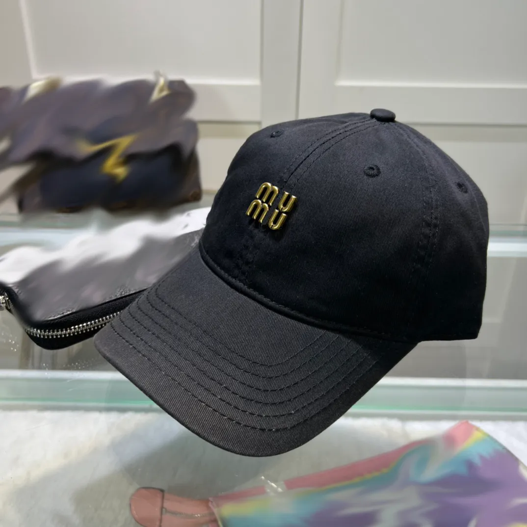 Huseki LowkeyNr1 Aston Martin Logo Adjustable Peaked Baseball Caps