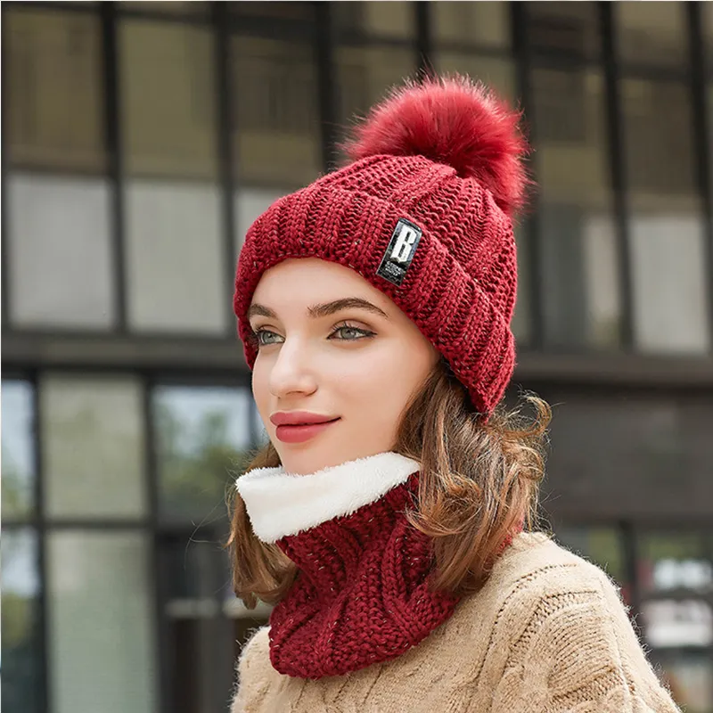 Women Winter Pompom Beanie Hat and Scarf Set Warm Knitted  display picture 1