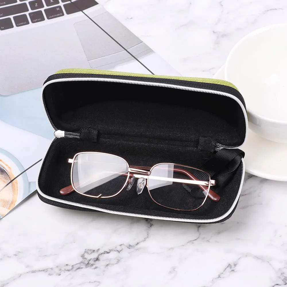 IClover Hard Eyeglass Case – Neoprene, Zipper, Belt Clip – Black – Unisex Adult/Child