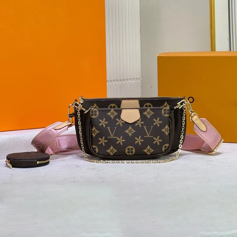 F1 DHgate MULTI POCHETTE ACCESSORIES Designer bags Clutch Luxury Totes handbagsShoulder Bag Womens mens bum bag chain purse Leather embossed Cross