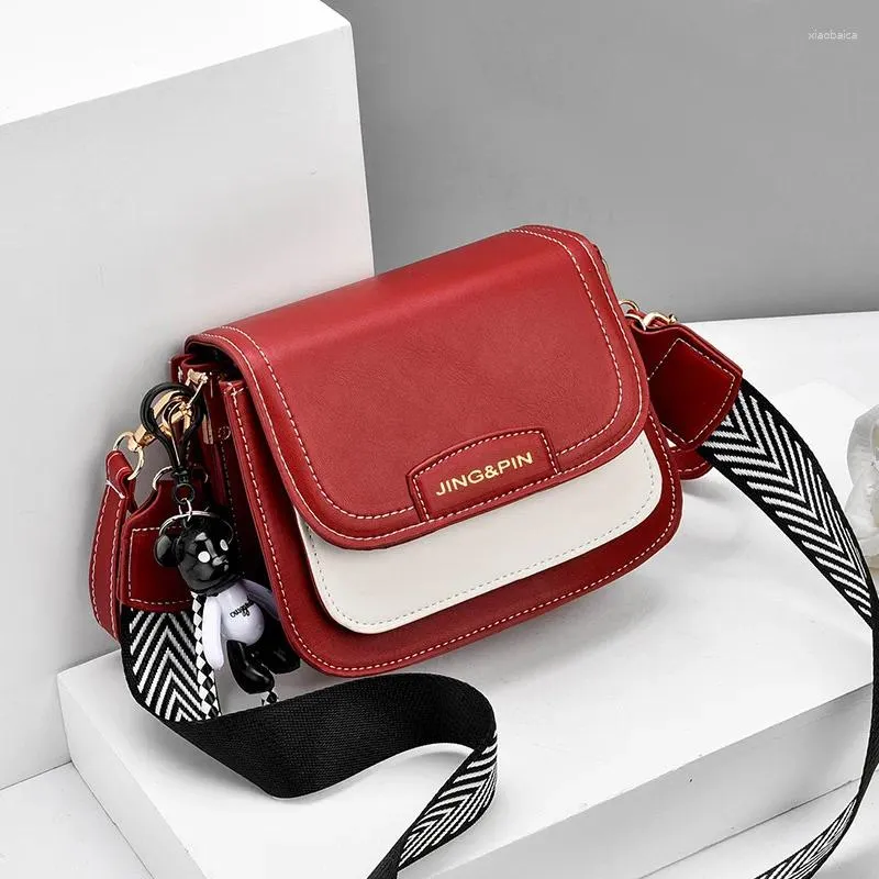 Female cross bag hotsell