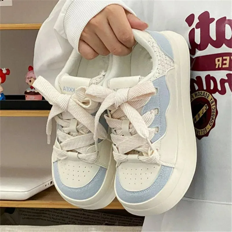 Men's Canvas Vulcanize Shoes Low Heel 1-3cm Japan and Korean Style