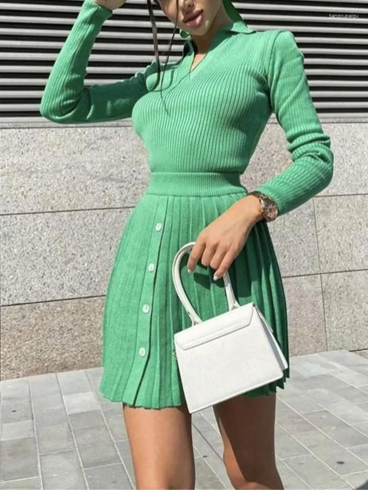 2024 Spring Green Knitted Sweater Dresses For Work With Skirt Basic Womens Slim Fit Classy Outfit Sexy Short Pleated Skirts From Tangcupaigu 25.05 DHgate.Com
