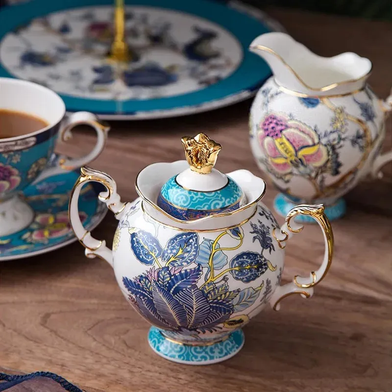 DHgate.com:21-Piece Porcelain Tea Set Blue Gold Vintage DHgate.com:21-Piece Porcelain Tea Set Blue Gold Vintage