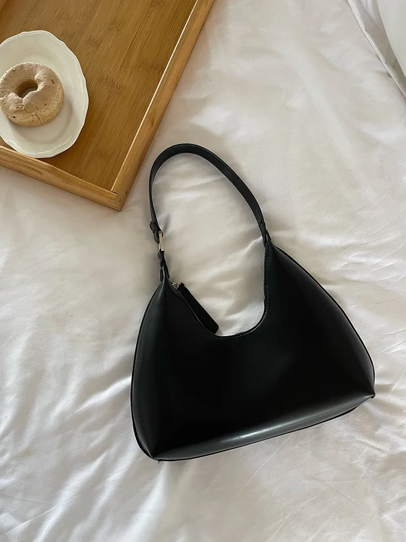 Luxury Designer Leather Crossbody Small Black Bag For Women Luxury Designer Leather Crossbody Small Black Bag For Women