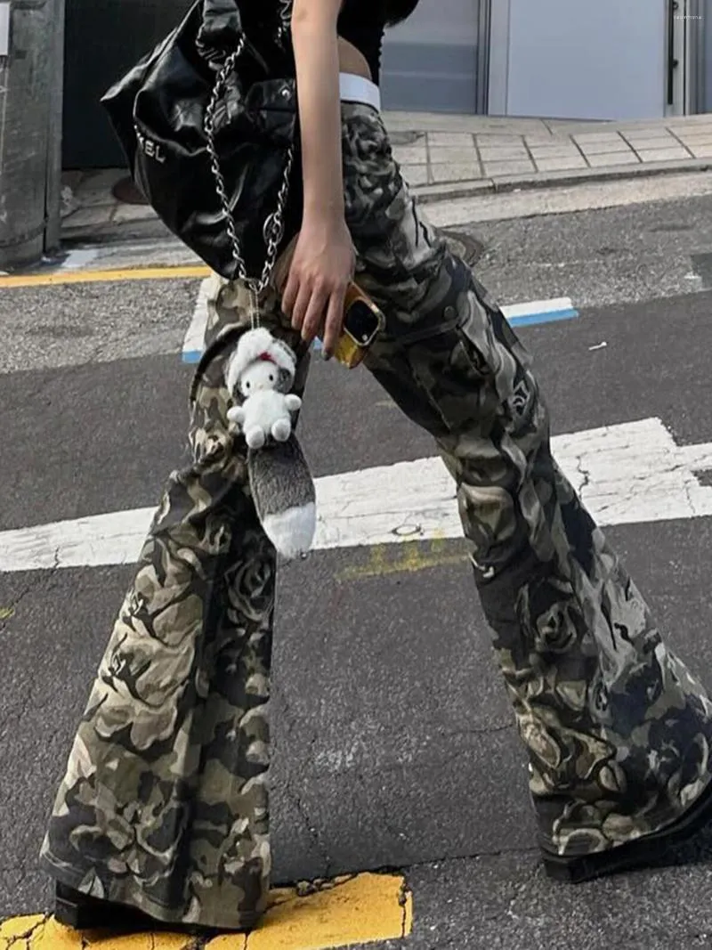 archive roarguns camo flare pants y2k