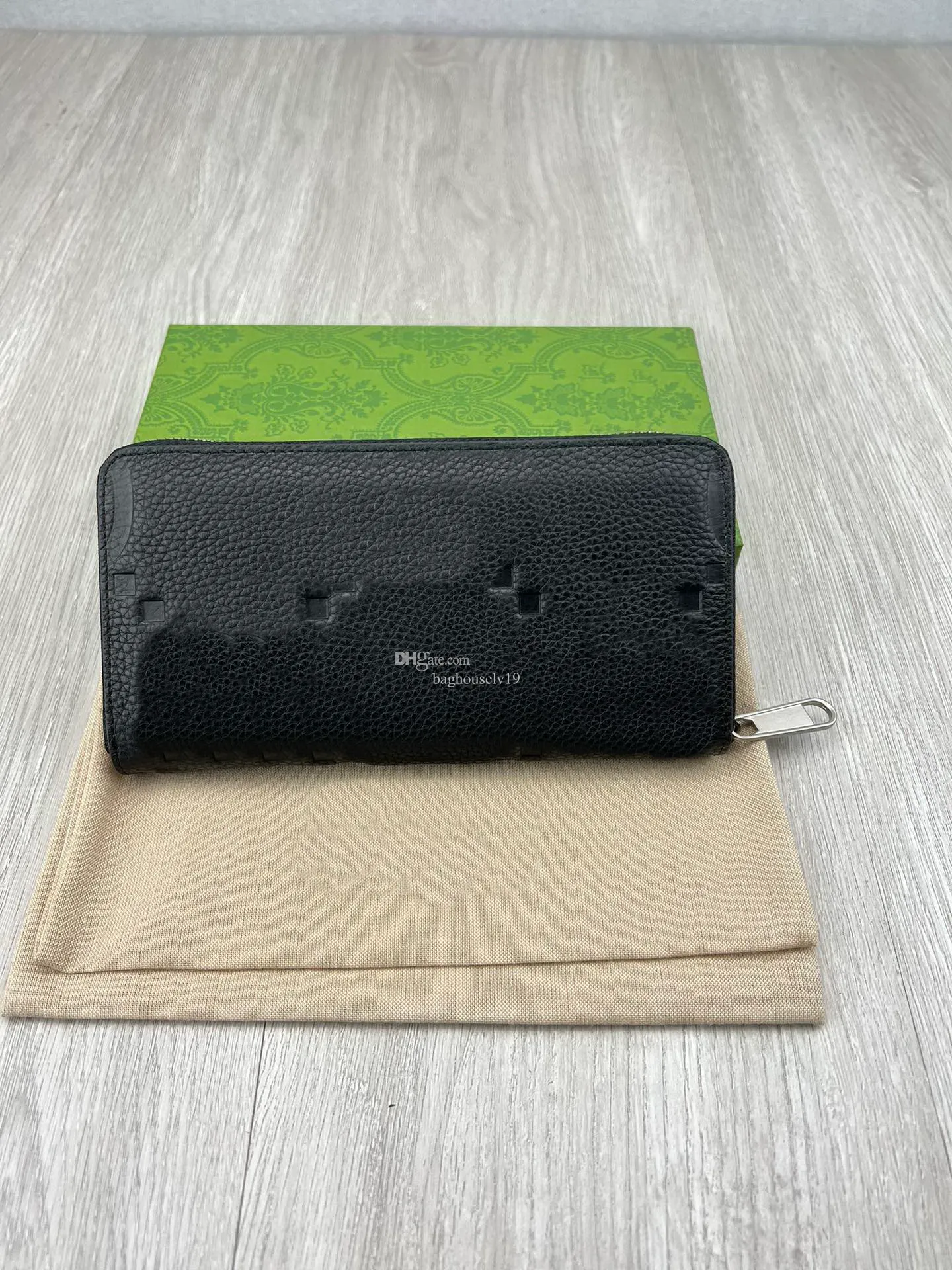 Marmont Genuine Leather Long Wallet For Men And Women With Credit Card Zipper Embellished Coin Purse And Passport Holder Famous Brand Designer Bag With Box Model 739484 From Baghouselv19 30.46 DHgate....