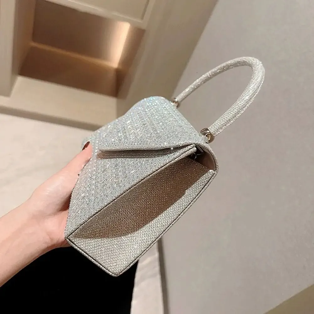 Silver Fancy Hand Bag P35826
