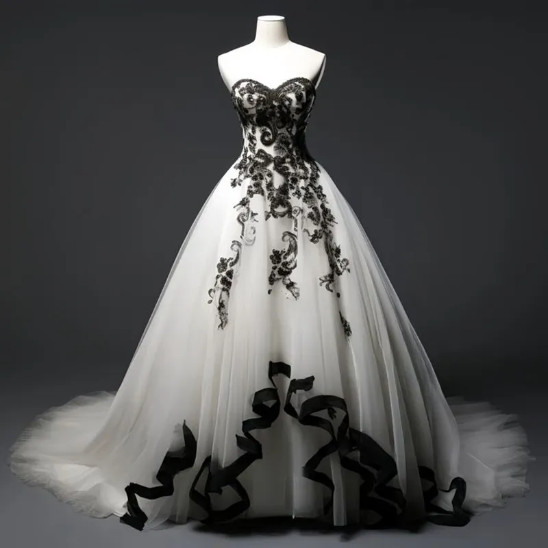 Gothic Wedding Dresses Lace Appliques Black And White Ivory