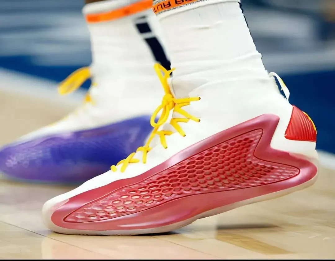 New mens basketball shoes sale