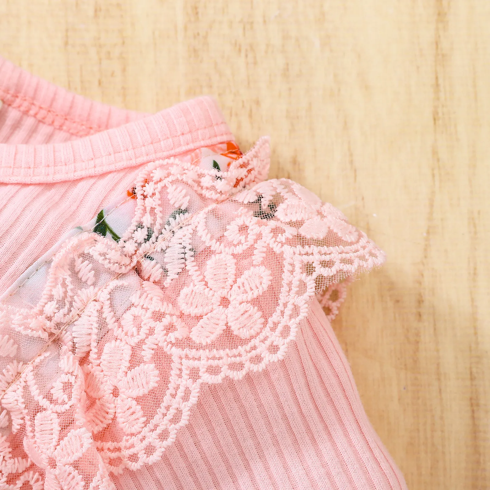 マミング様　 SOFT LACE FLOWER ROMPERS M 新品 マミング様 SOFT LACE FLOWER ROMPERS M 新品 - メルカリ