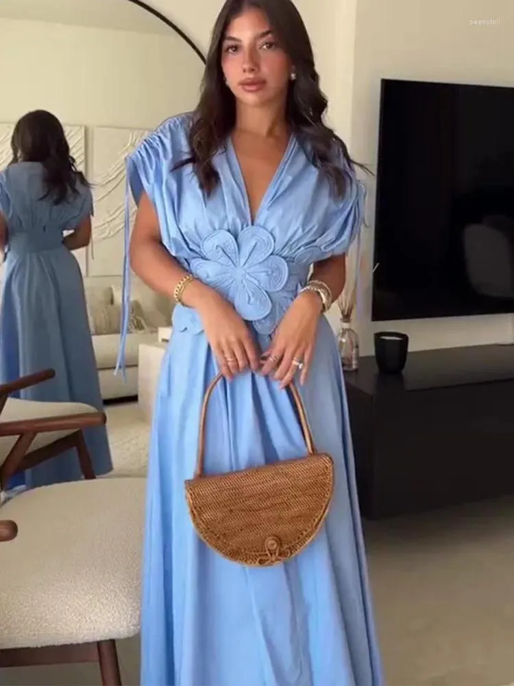 long sleeve v neck dress Chic Sleeves Deep V-Neck Prom Party GownsSlit Party Gowns Tumble dry low Product Size:3X Large Marilyn's Famous Dress : shirts:Oxford Shirt
