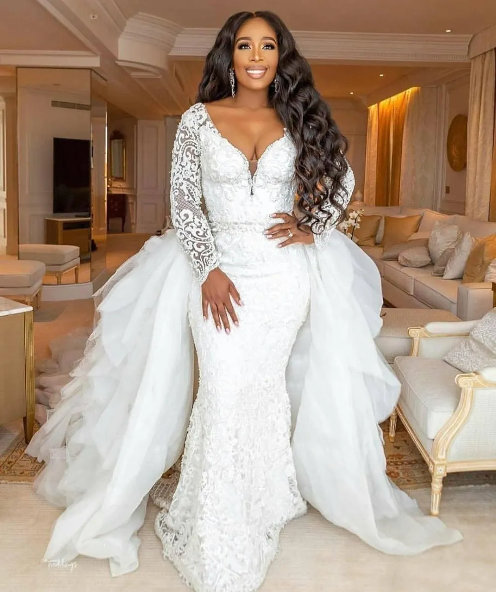 Romantic Vintage Lace Pre Owned Wedding Dresses Canada Stunning Off The  Shoulder Bridal Ballgown IG: Alonuko_bridal